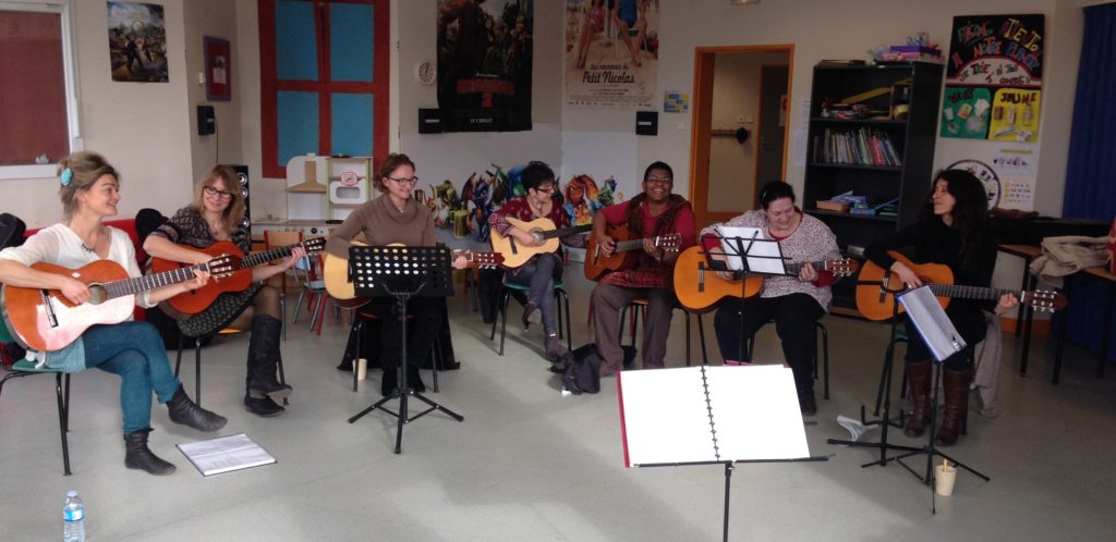 Atelier guitare et chant avec Amandine Demarcq - A vous de jouer
